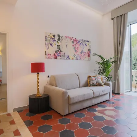Bed & Breakfast Maison 900 Tivoli